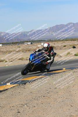 media/Dec-10-2023-SoCal Trackdays (Sun) [[0ce70f5433]]/Turn 9 Inside Set 1 (1115am)/